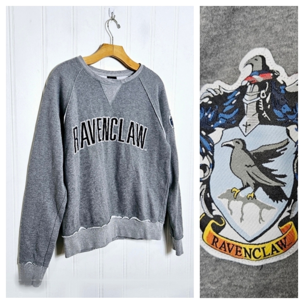 Universal Studios Sweatshirt S Harry Potter Ravenclaw Crest Patch Crew Neck Gray